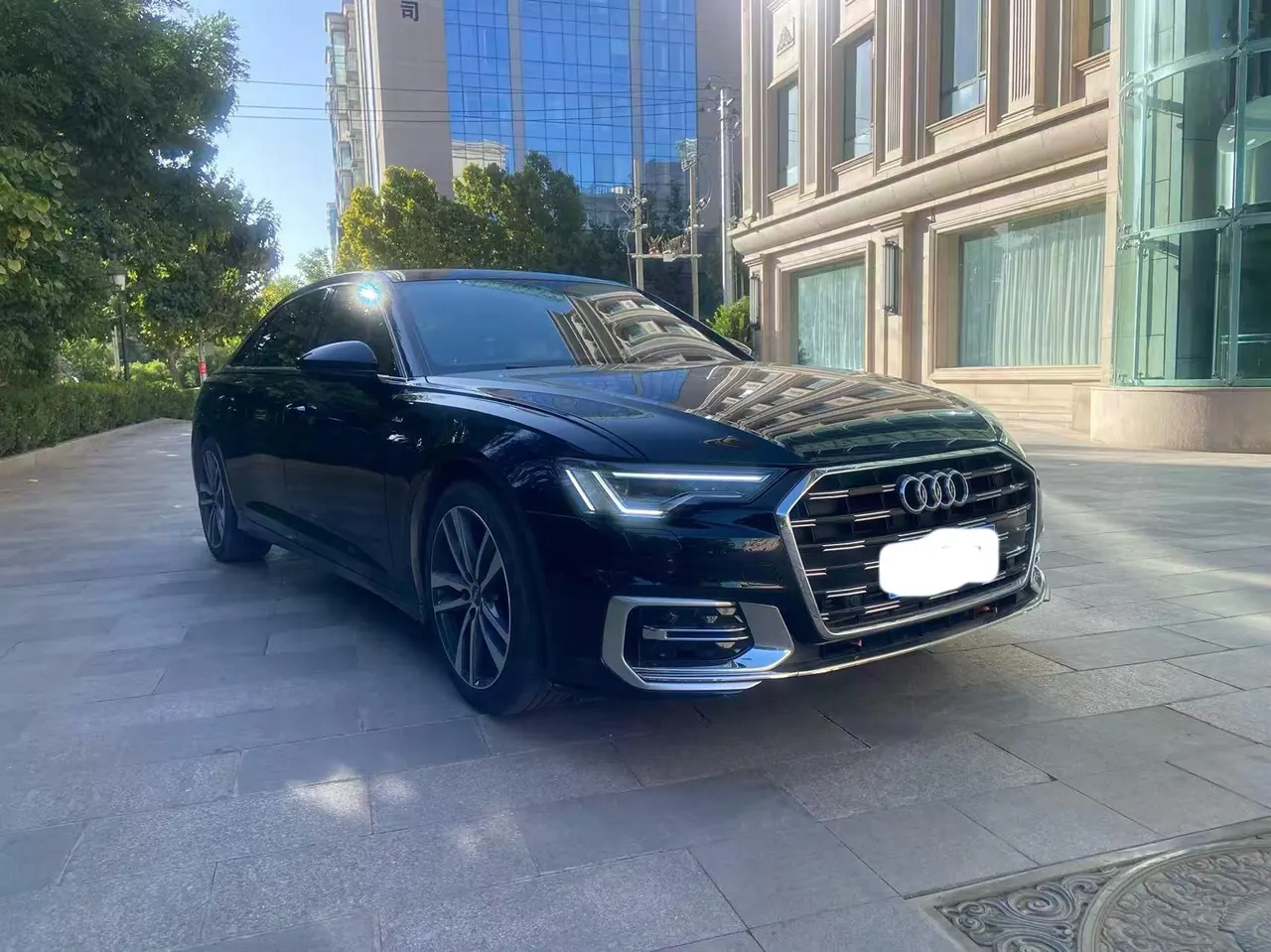 Audi 2023 A6L 2.0TFSI 40TFSI Deluxe Dynamic Automatic 2