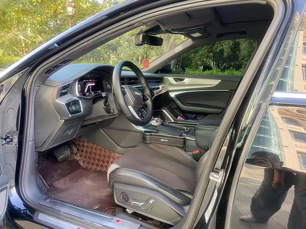 Audi 2023 A6L 2.0TFSI 40TFSI Deluxe Dynamic Automatic 7