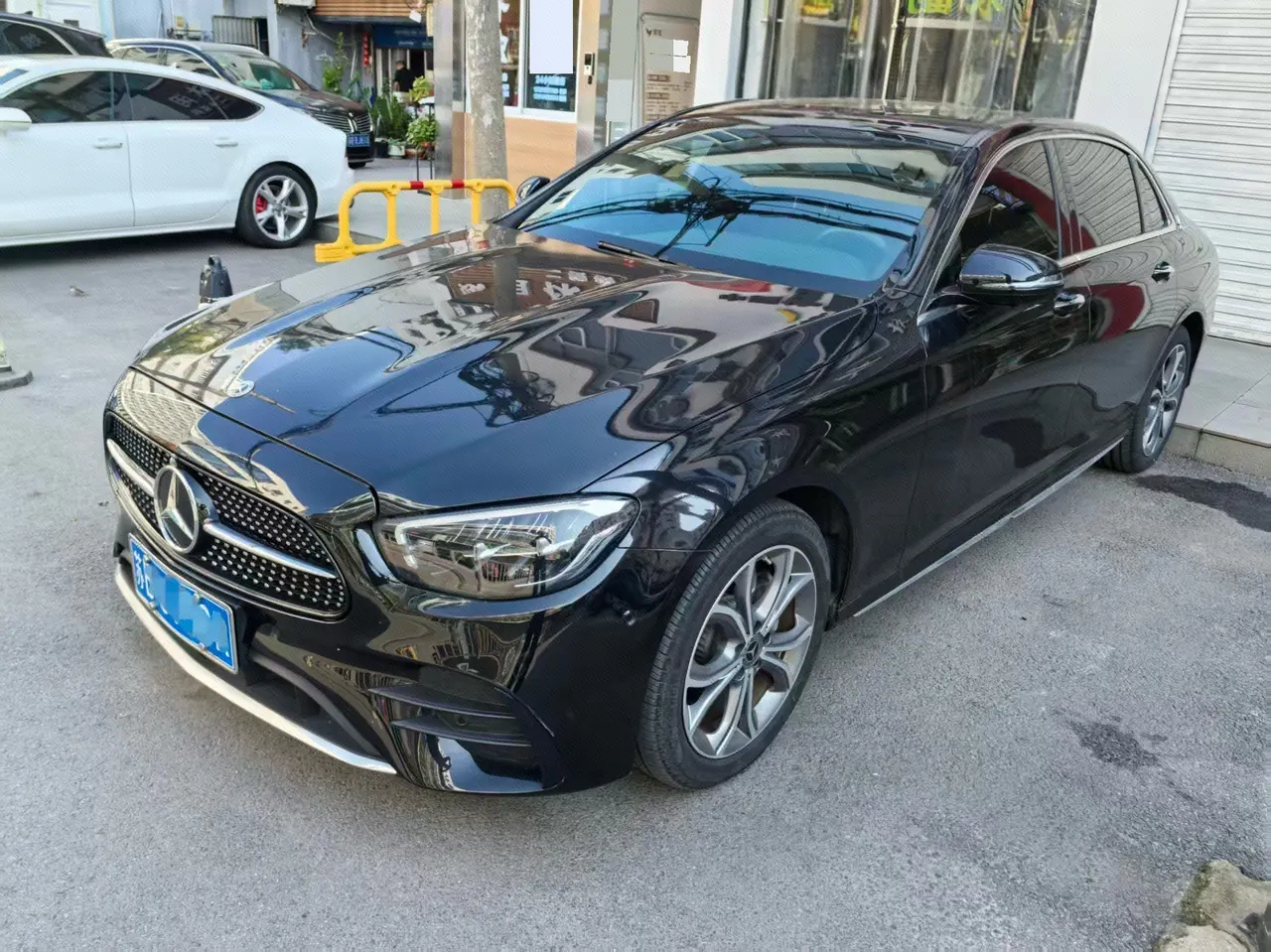 Open image lightbox: Mercedes Benz E Class 2023 E 300 L 2.0T Sports Luxury Automatic Gear