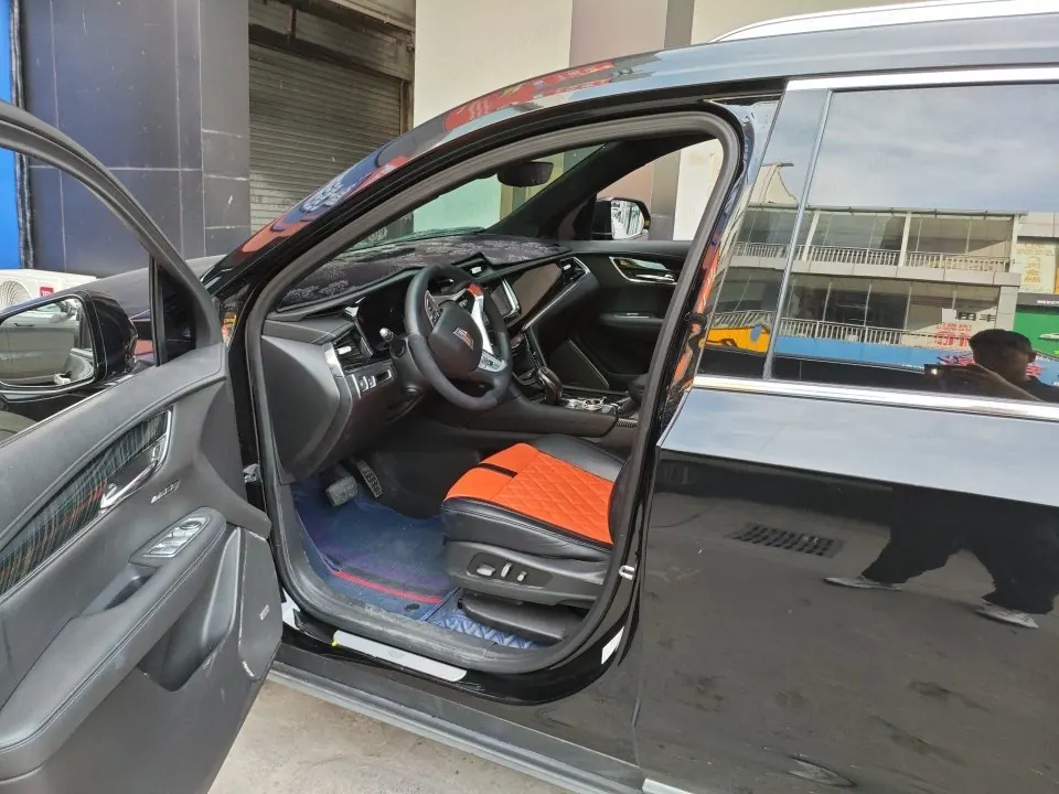 Cadillac 2020 XT6 2.0T 28T 6-seat 4-wheel drive luxury (modified) automatic gear 4