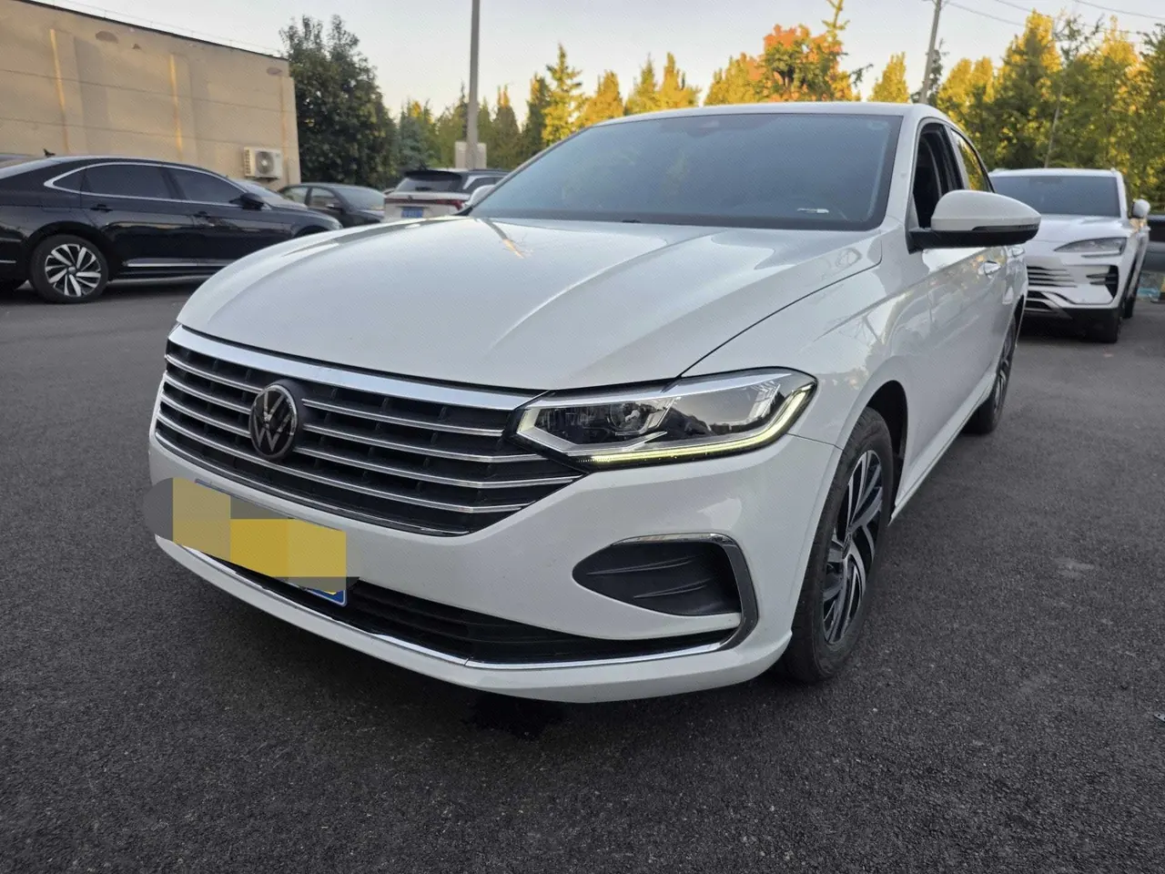 Открыть галерею: Volkswagen 2023 Langyi 1.5 5 Million Edition (Revised) Automatic Gear