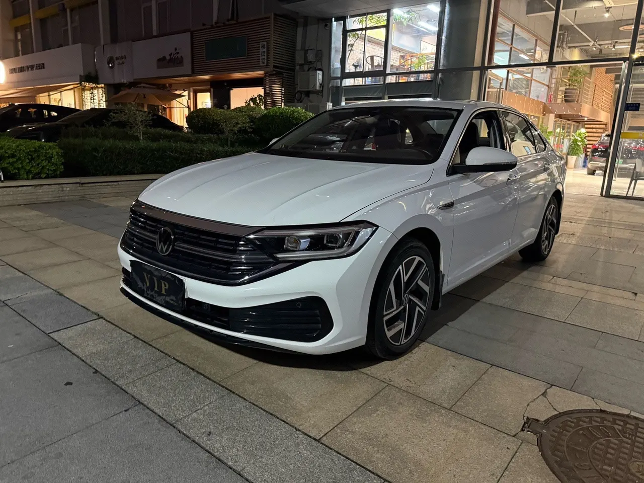 Open image lightbox: Volkswagen 2023 Sagitar 1.5TSI 300TSI Exceed Edition Automatic