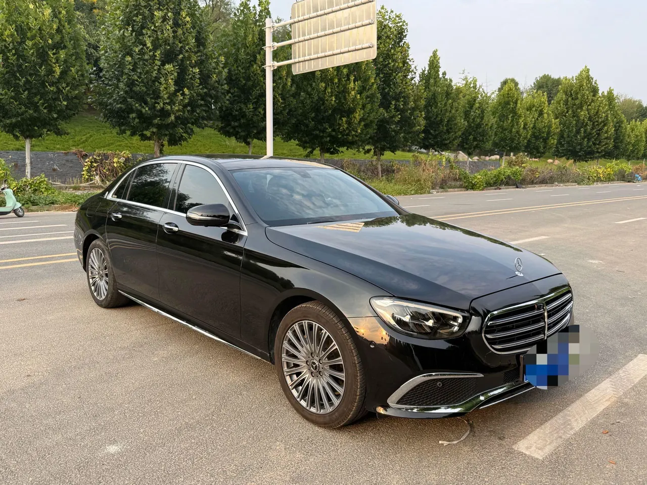 Mercedes Benz E Class 2023 E 300 L 2.0T Sports Luxury Automatic Gear 2