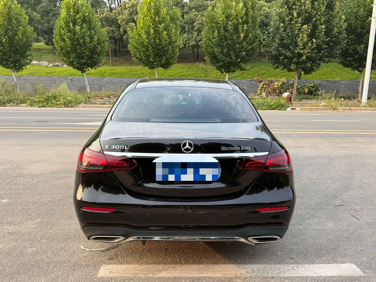 Mercedes Benz E Class 2023 E 300 L 2.0T Sports Luxury Automatic Gear 3