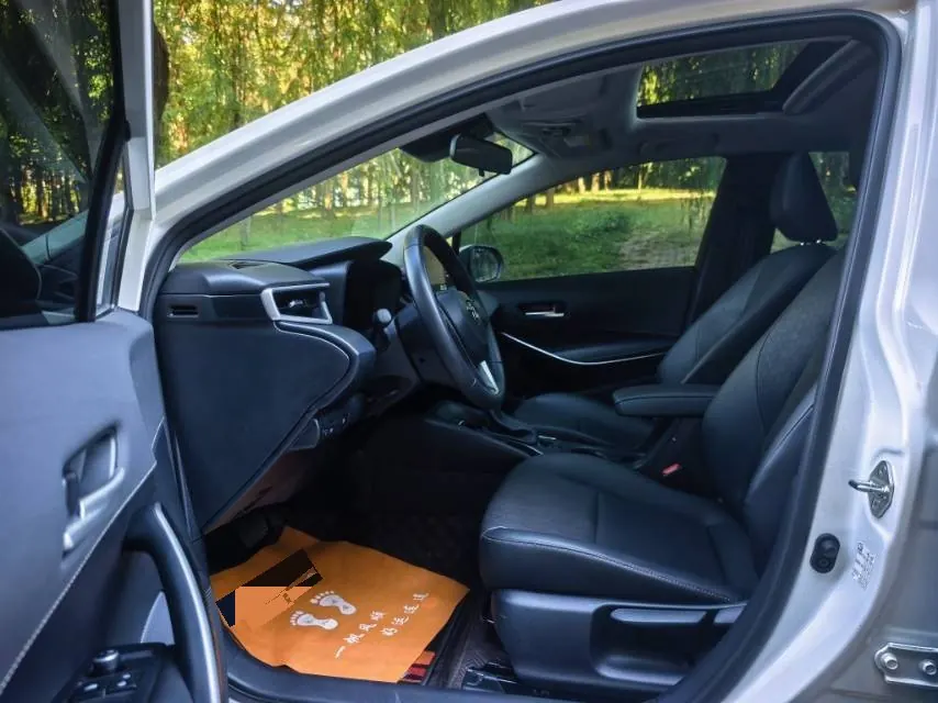Toyota 2024 Corolla Double Engine 1.8 Stepless Intelligent Electric Hybrid Elite Automatic Gear 12