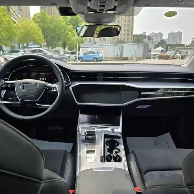Audi 2025 A7L 2.0TFSI 45TFSI Quattro Luxury Automatic 3