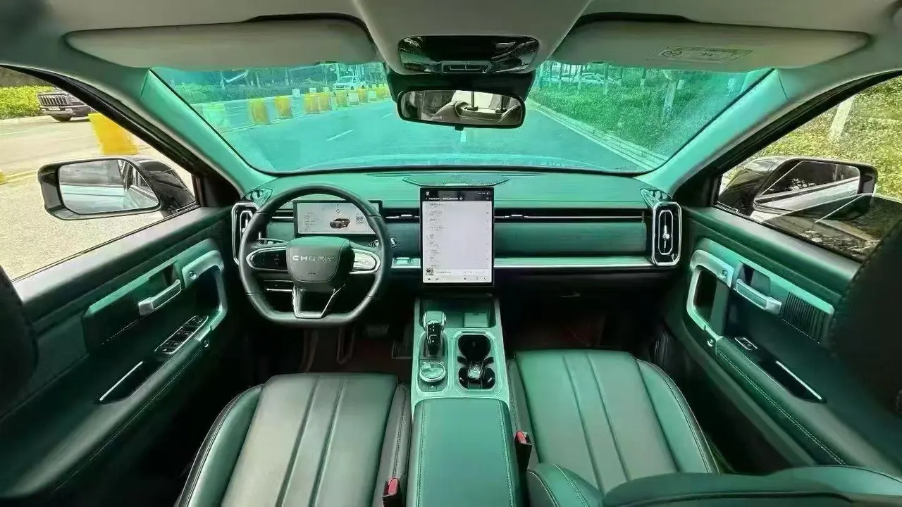 Chery 2025 Explore 06 1.6T Urban Edition Two-Drive Luxury Automatic Gear 4