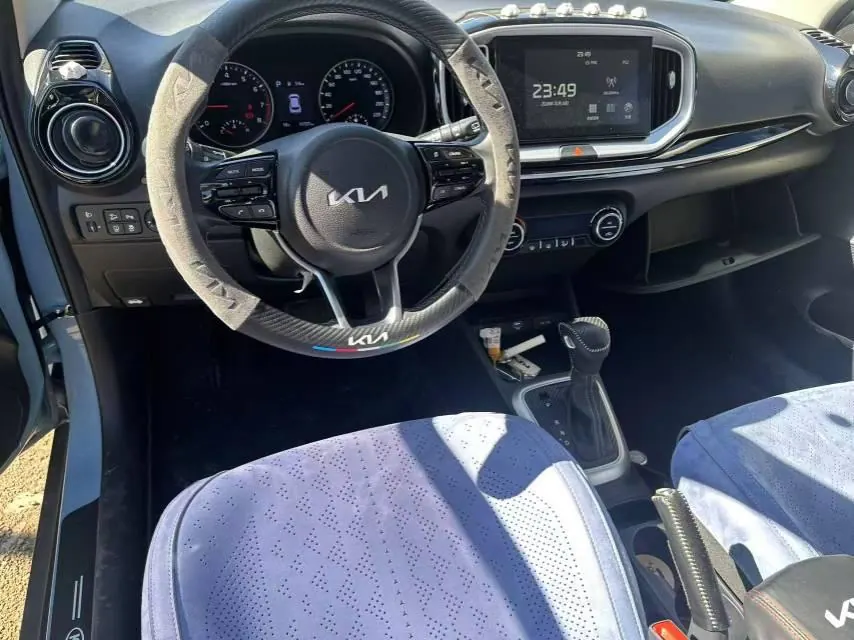 Kia 2026 Yi Run 1.4 Stepless Sunroof Edition Automatic Gear 5