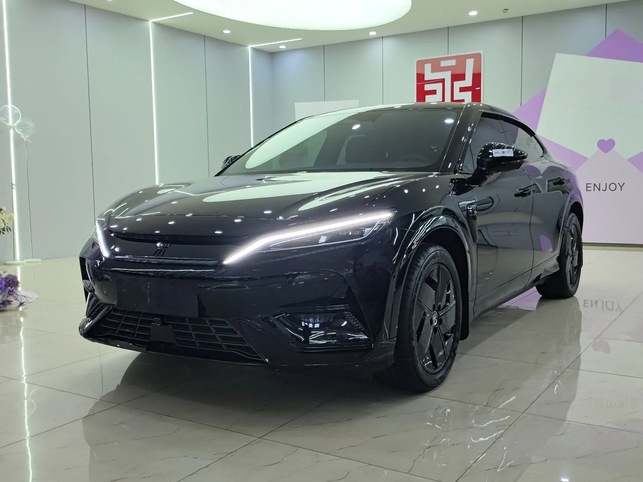 Open image lightbox: BYD 2025 Song L EV 550km Excellent Automatic Gear