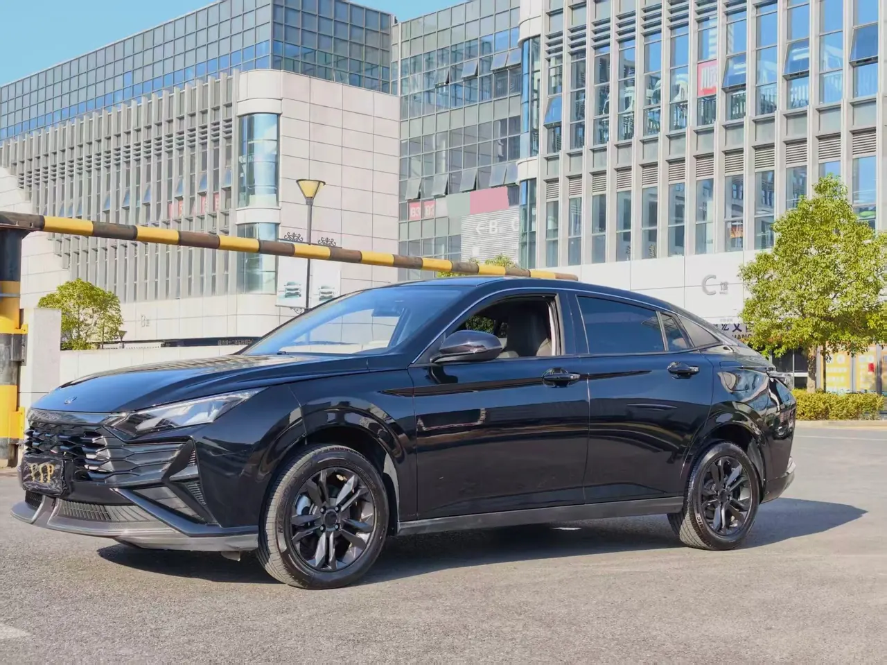 Aeolus 2025 Yixuan 1.5 Luxury Automatic Transmission 2