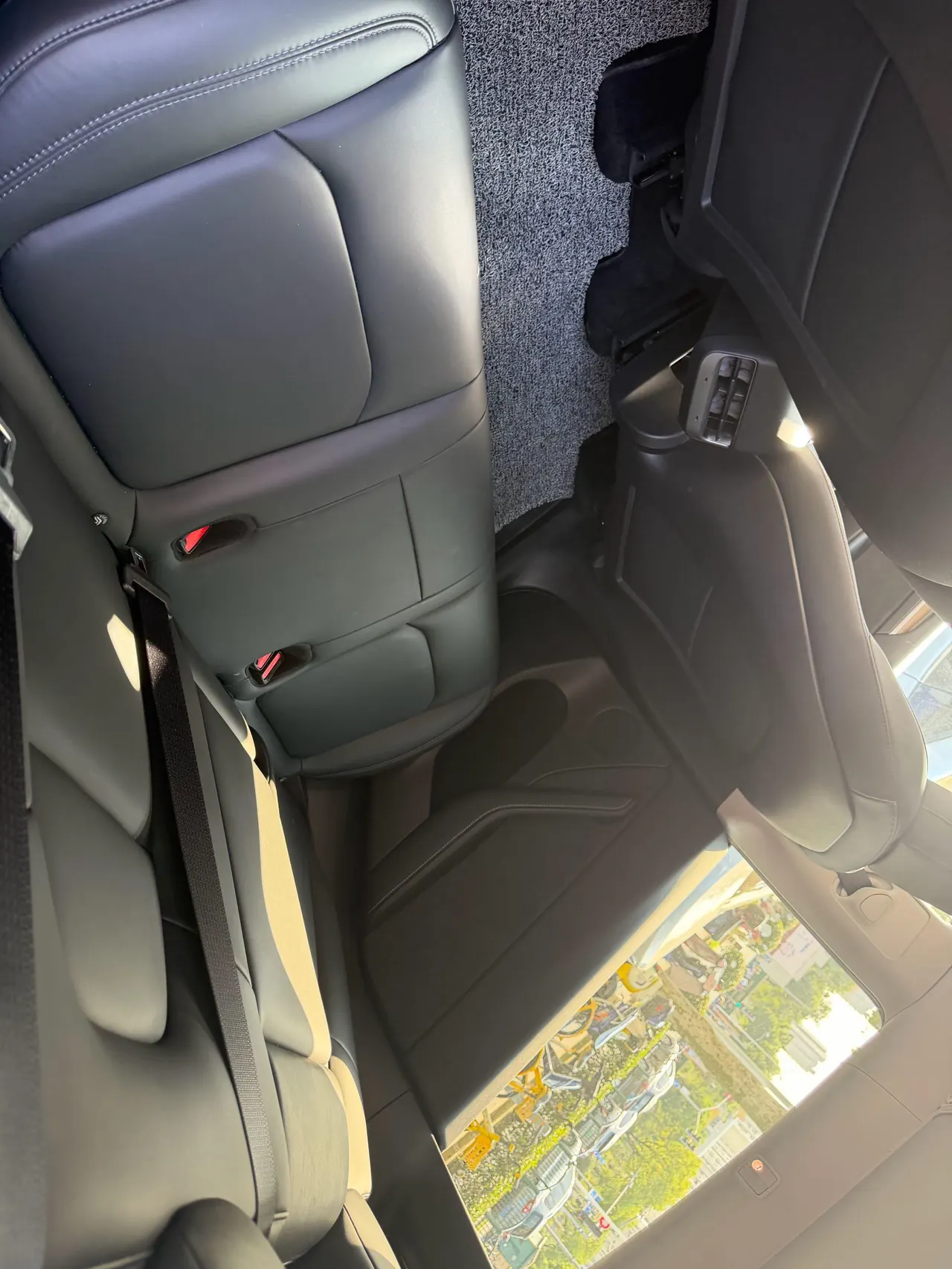 Tesla 2021 Model Y Standard Endurance Rear Drive Automatic Gear 3