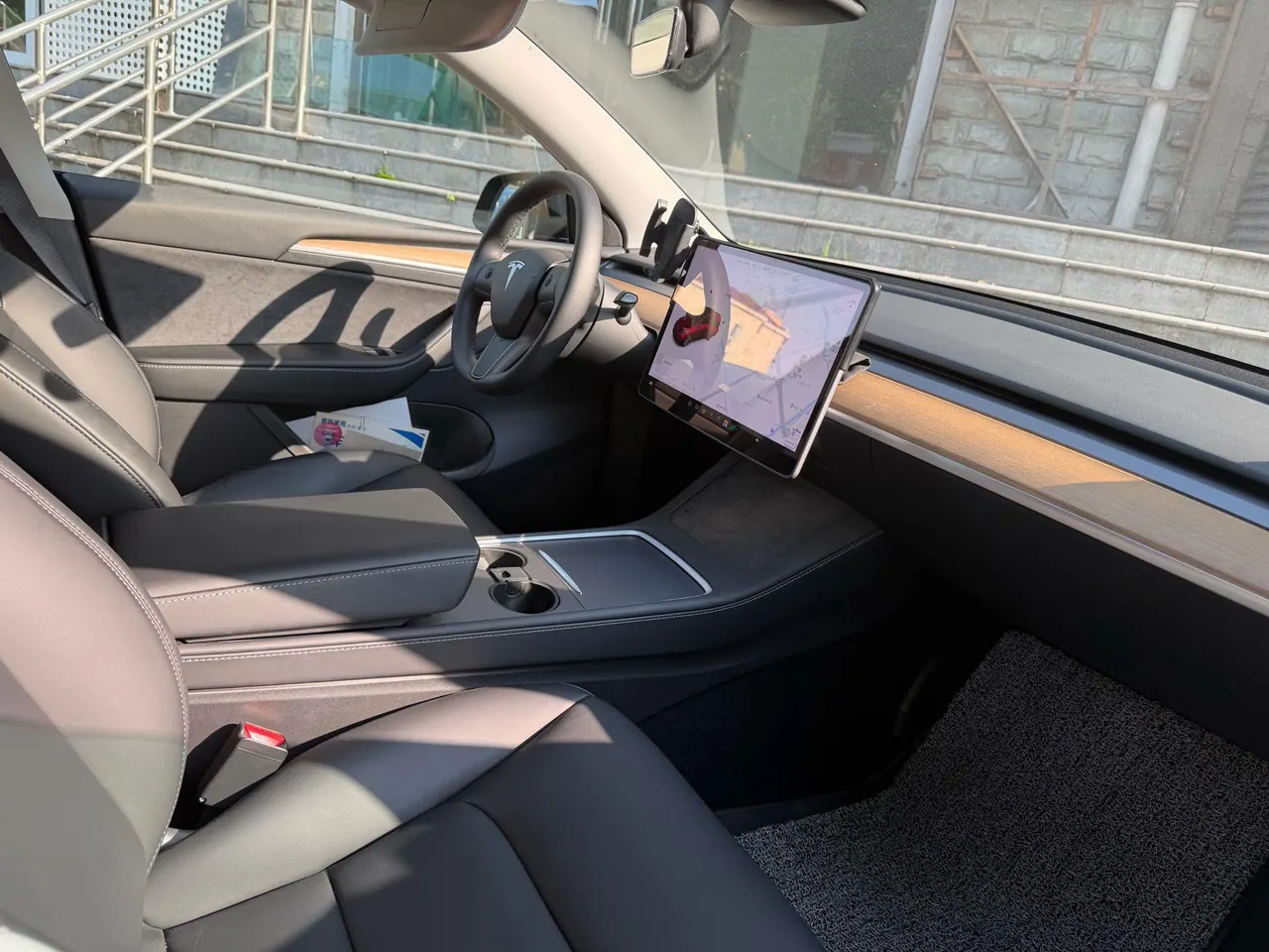 Tesla 2021 Model Y Standard Endurance Rear Drive Automatic Gear 5
