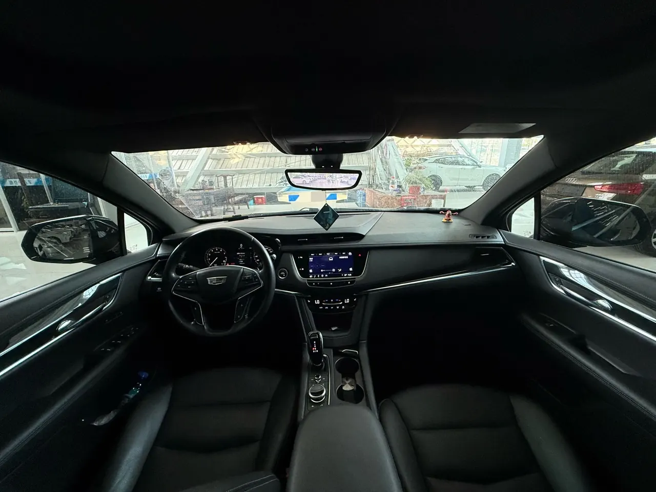 Cadillac 2021 XT5 2.0T 28T Luxury Automatic Gear 10