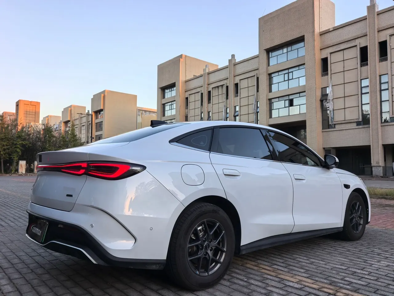 BYD 2024 seal 06 DM-i 1.5 stepless 80KM noble automatic gear 4