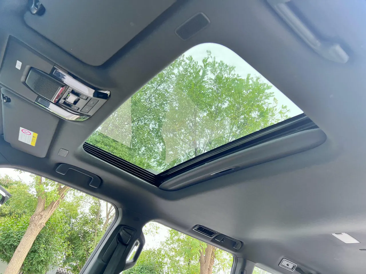 Toyota 2024 Prado HEV 2.4T all-around TX version 5-seat automatic gear 15