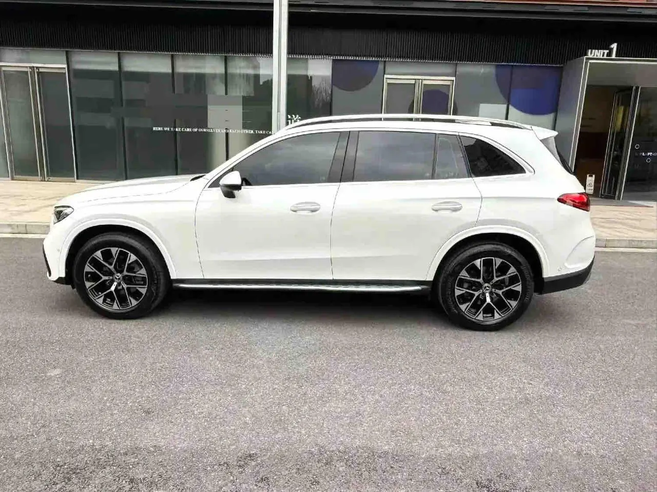Mercedes Benz 2024 GLC 300 L 4MATIC 48V 2.0T dynamic 5-seat automatic gear 2