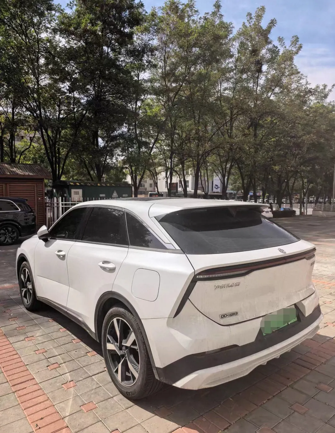 Venucia 2025 Large V DD-i Super Hybrid 1.5T 150km Killer Whale Yueyou Edition Automatic Gear 6