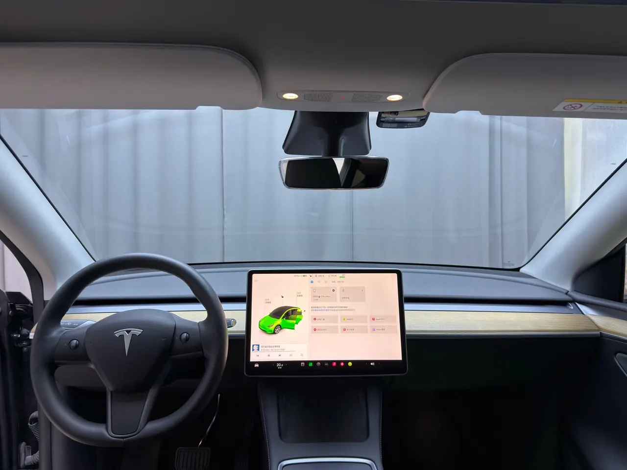 Tesla 2021 Model Y Standard Endurance Rear Drive Automatic Gear 3