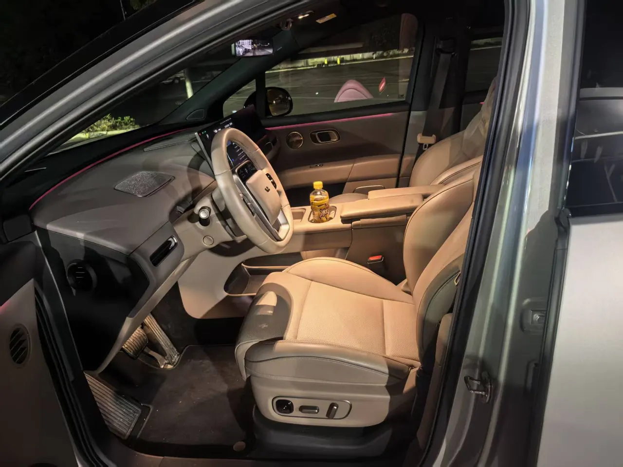 Li 2025 i6 four-wheel drive basic automatic transmission 4