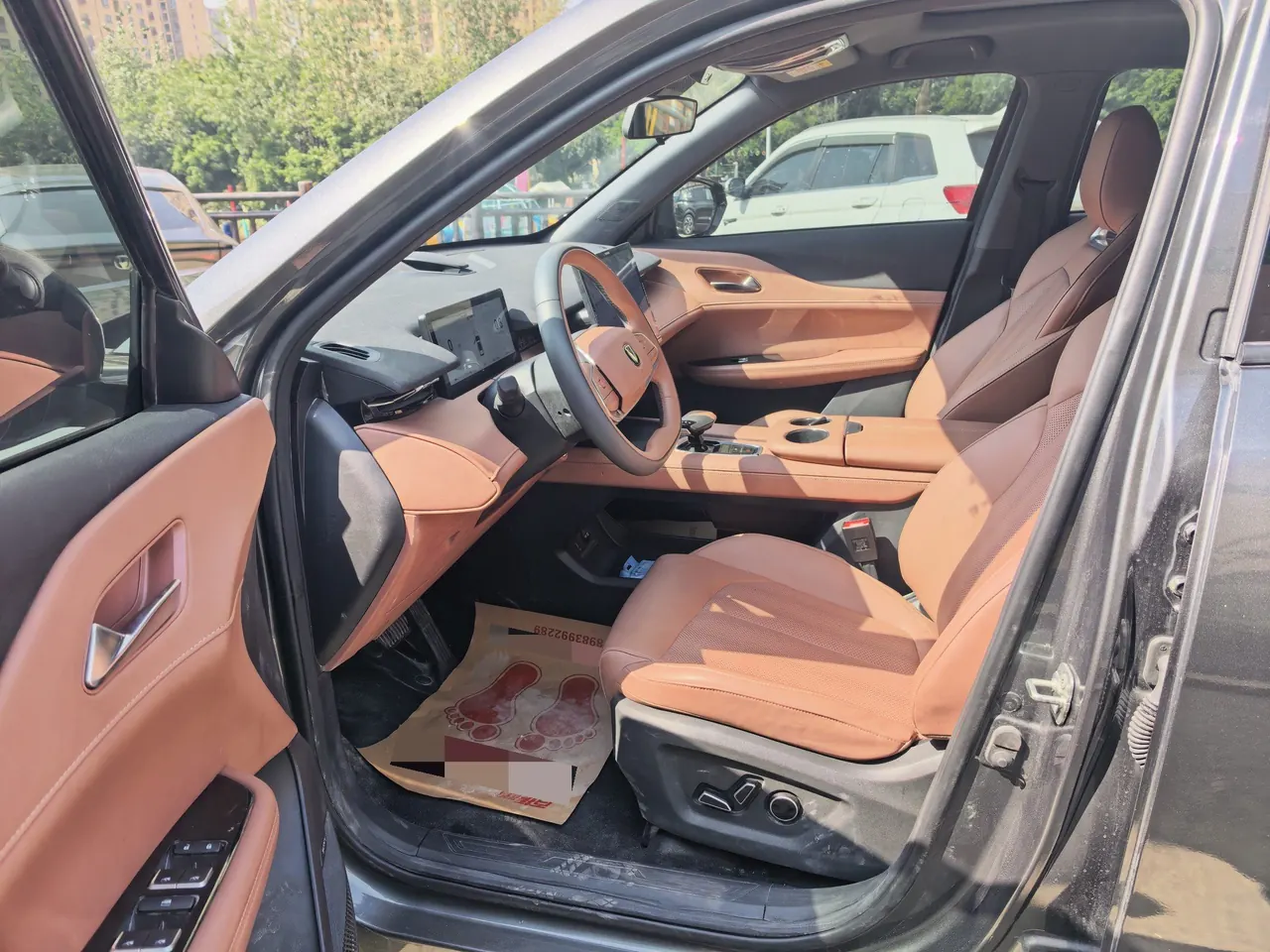 ChangAn 2025 UNI-Z 1.5T 500Bar PRO automatic gear 5
