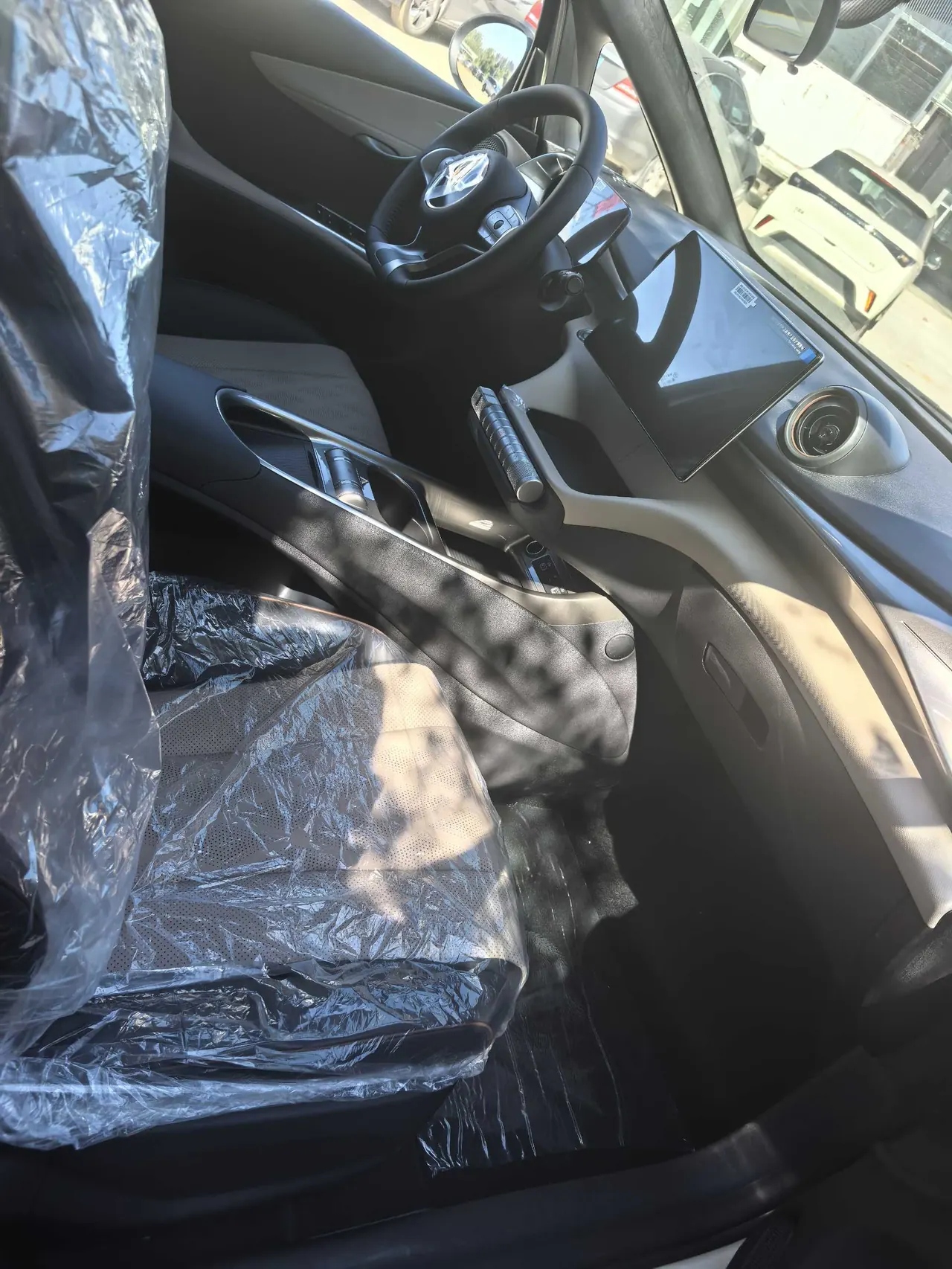 BYD 2025 Dolphins 420km Free Edition Automatic 3