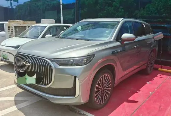 Открыть галерею: Chery 2025 Ruihu 9 C- DM 1.5T 82KM Super Edition 5-seat Automatic Gear
