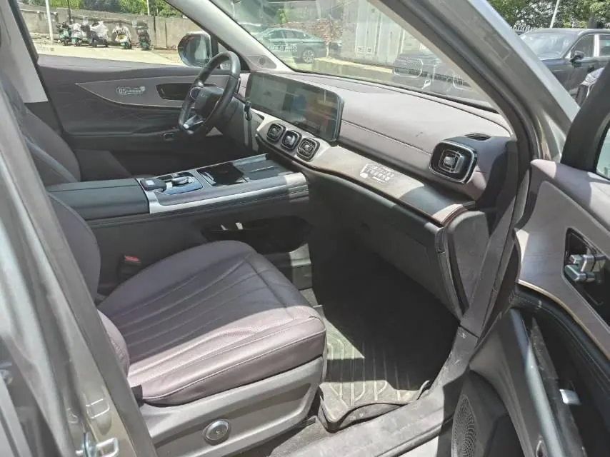 Chery 2025 Ruihu 9 C- DM 1.5T 82KM Super Edition 5-seat Automatic Gear 2