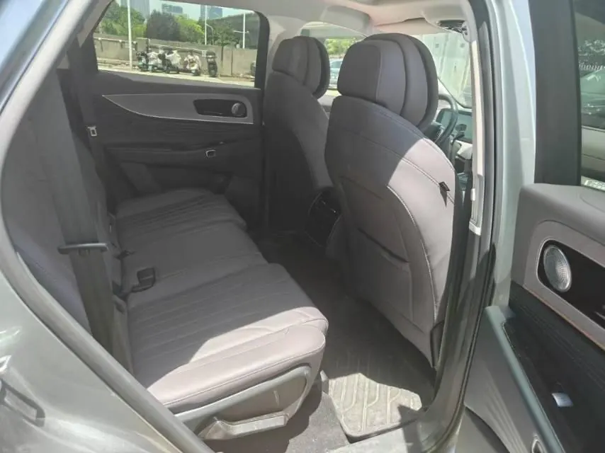 Chery 2025 Ruihu 9 C- DM 1.5T 82KM Super Edition 5-seat Automatic Gear 4