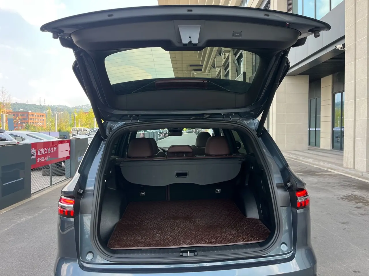 Geely 2023 Boyue L 2.0TD Flagship Automatic Gear 9