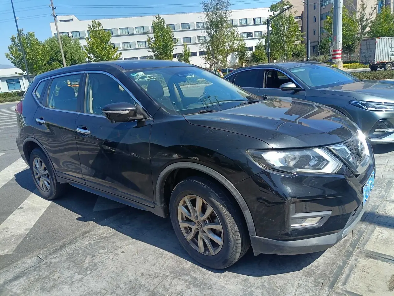 Nissan 2020 Qijun 2.0 Stepless XL ITS Two-Drive Comfort Edition Automatic Gear 2