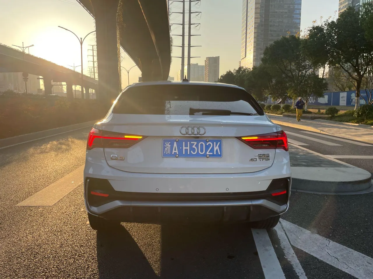 Audi 2020 Q3 2.0TFSI 40TFSI Fashion Dynamic Automatic 5