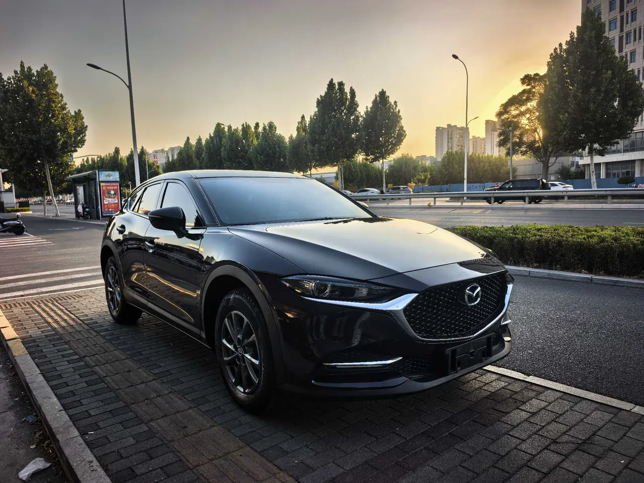 Mazda 2020 CX-4 100.00g Drive Blue Sky Vigor Edition Automatic Gear 3