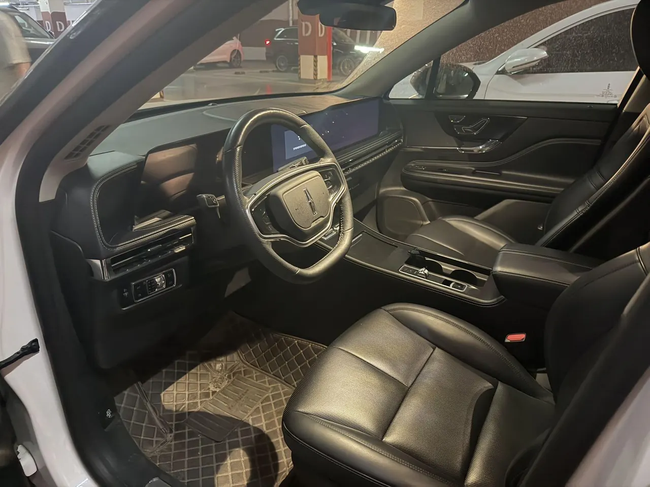Lincoln 2024 adventurer 2.0T two-wheel drive exclusive edition automatic gear 4