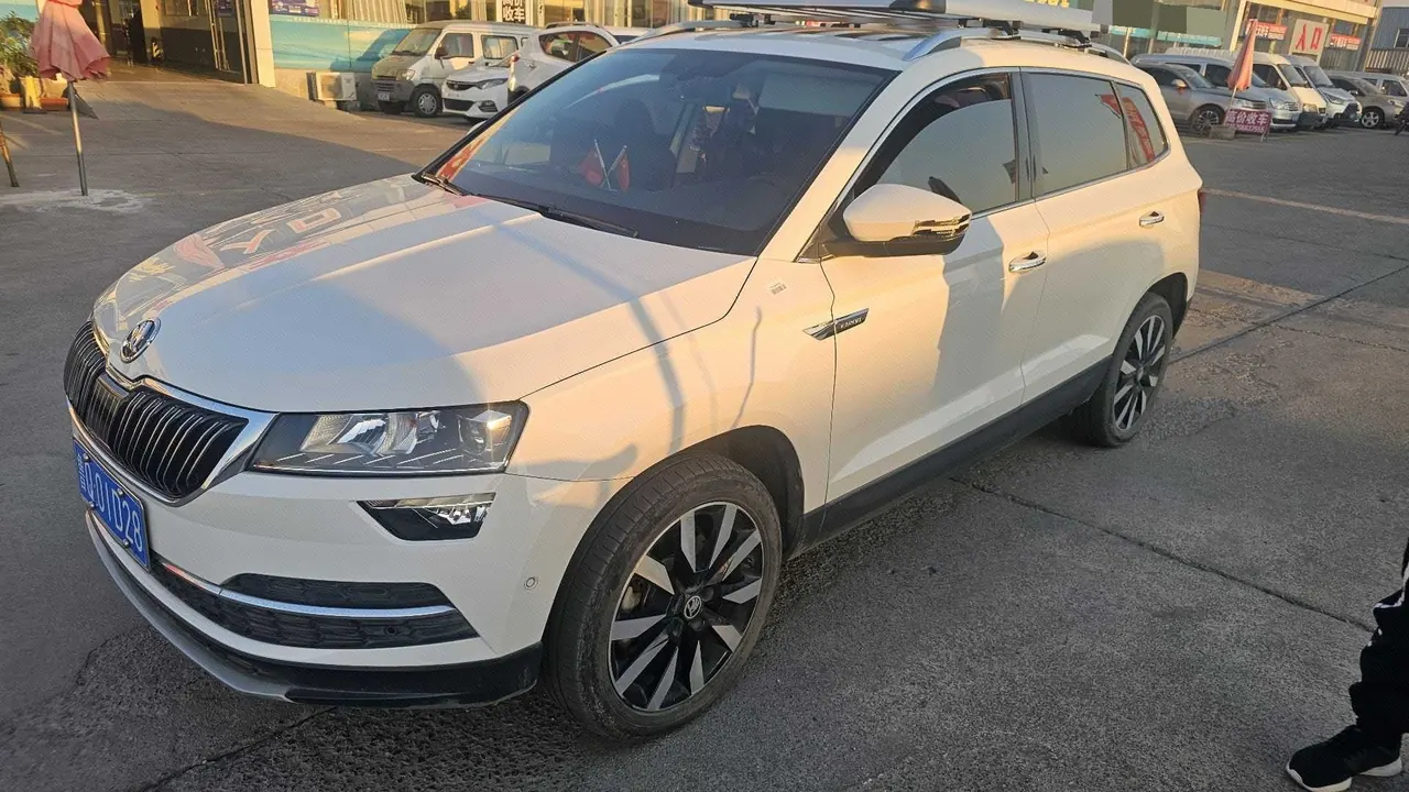 Skoda 2021 Keluoke 1.4TSI TSI280 Deluxe Edition Automatic Gear - View 1