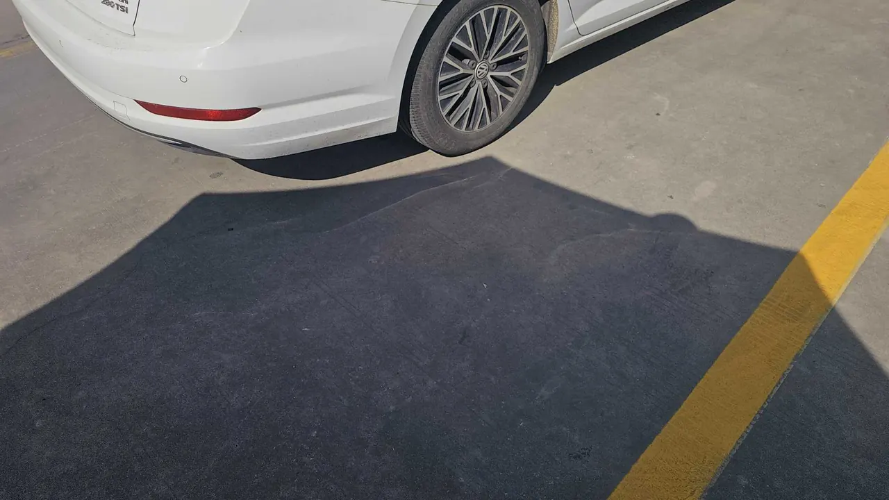 Skoda 2021 Keluoke 1.4TSI TSI280 Deluxe Edition Automatic Gear 5