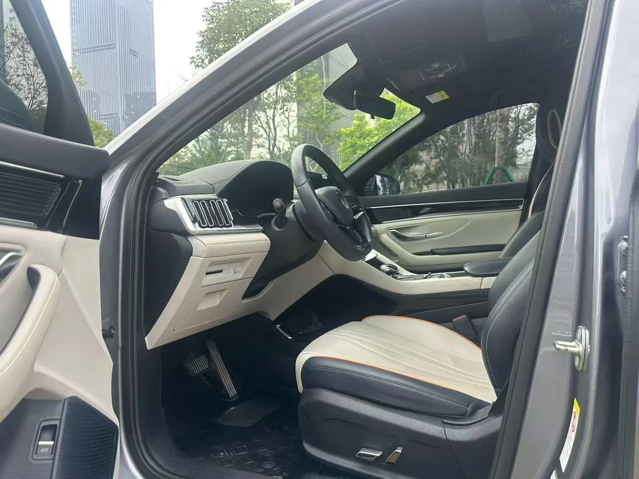 BYD Song PLUS New Energy 2021 Song PLUS DM-i 1.5 Stepless 110KM Flagship PLUS Automatic Gear 2