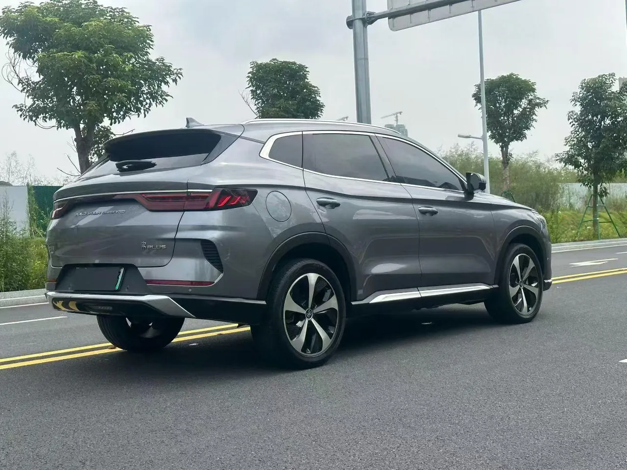 BYD Song PLUS New Energy 2021 Song PLUS DM-i 1.5 Stepless 110KM Flagship PLUS Automatic Gear 7