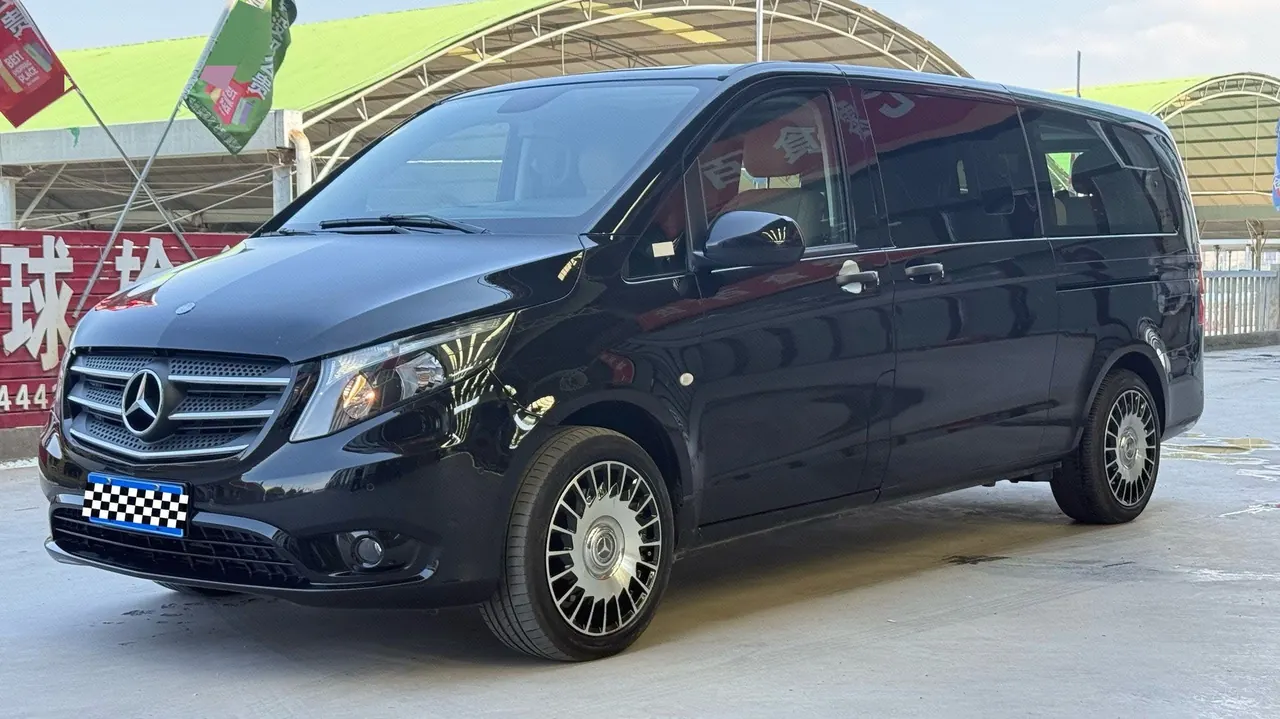 Open image lightbox: Mercedes Benz 2020 Vito 2.0T Business Edition 9-seat Automatic Gear