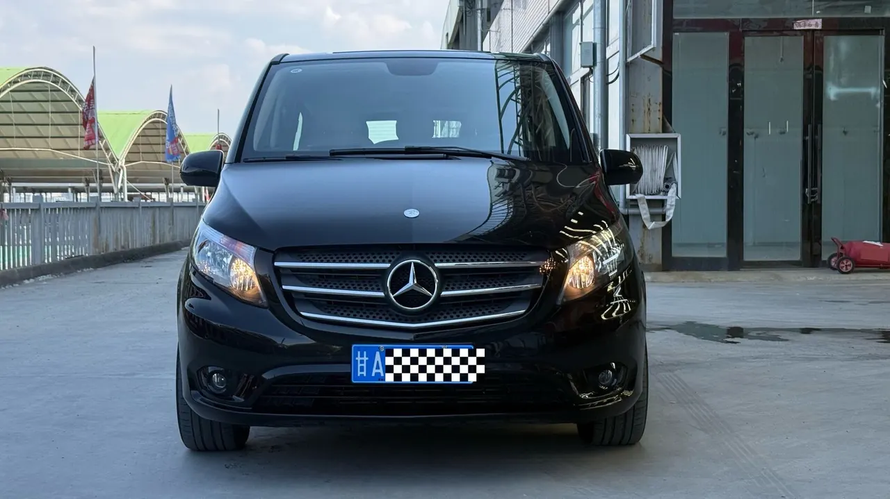 Mercedes Benz 2020 Vito 2.0T Business Edition 9-seat Automatic Gear 2