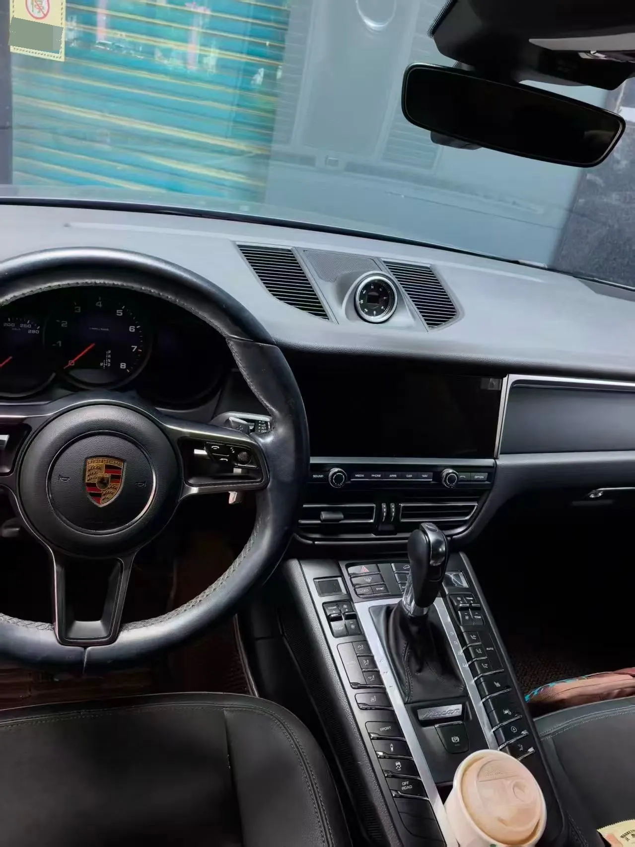 Porsche Macan (Imported) 2021 Macan 2.0T Automatic Gear 3