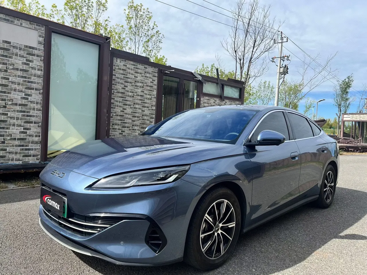 Open image lightbox: BYD 2024 Qin L DM-i 1.5 stepless 120KM leading automatic gear