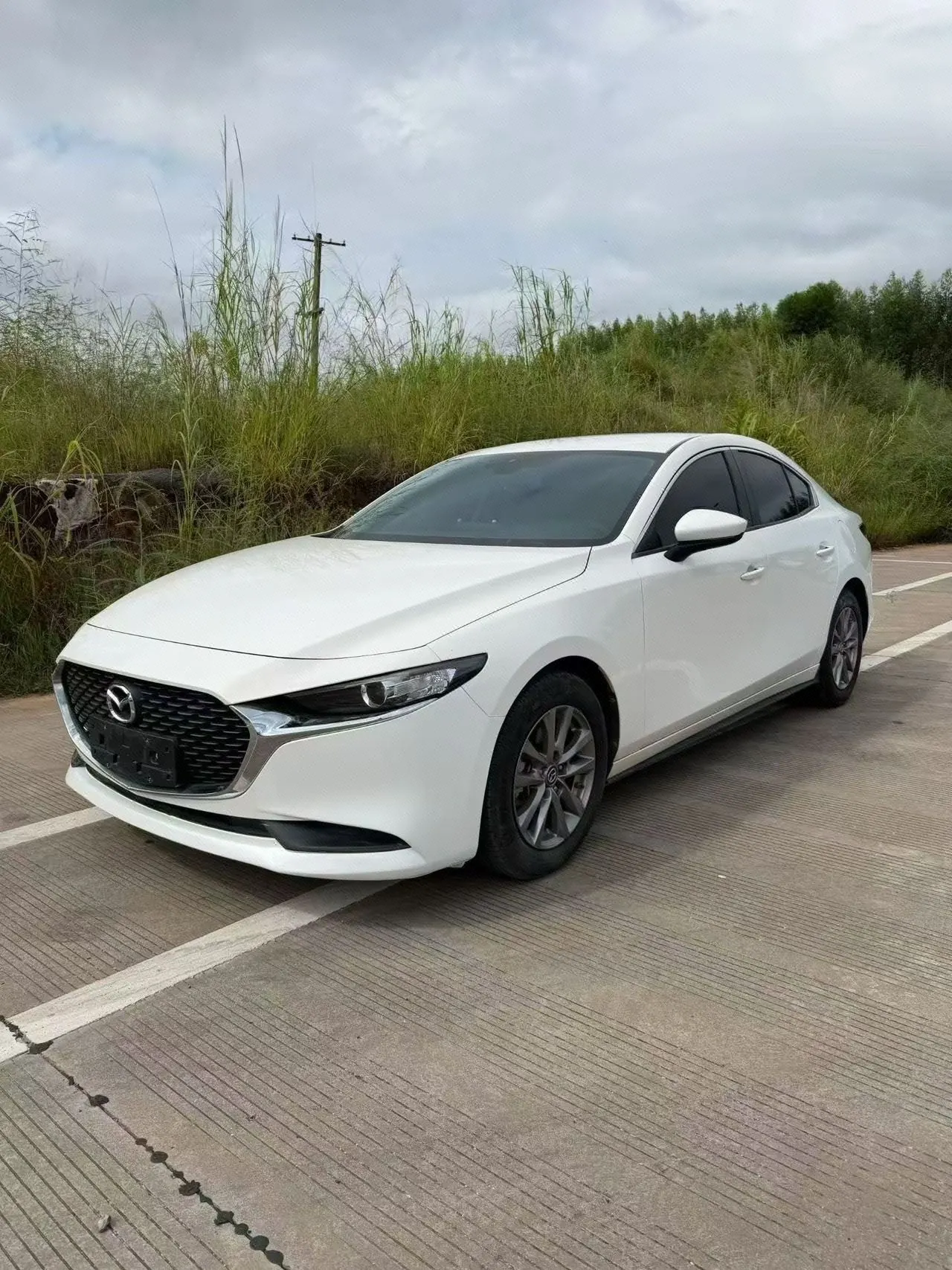 Open image lightbox: Mazda 3 Oncorsela 2020 Mazda 3 Oncorsela-sedan 2.0 elegant automatic gear