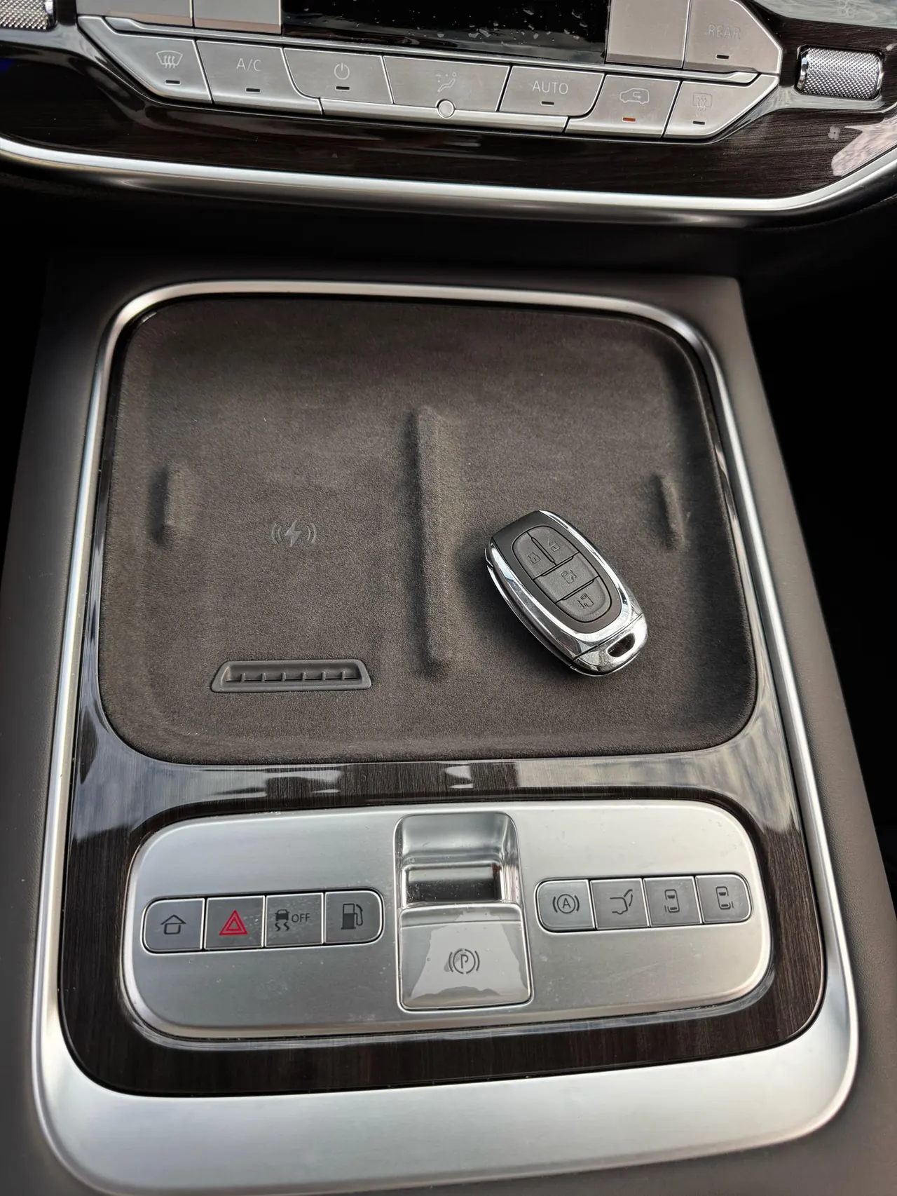 Chase 2025 G10 2.0T Flagship Gasoline 7 MAX Automatic Gear 5
