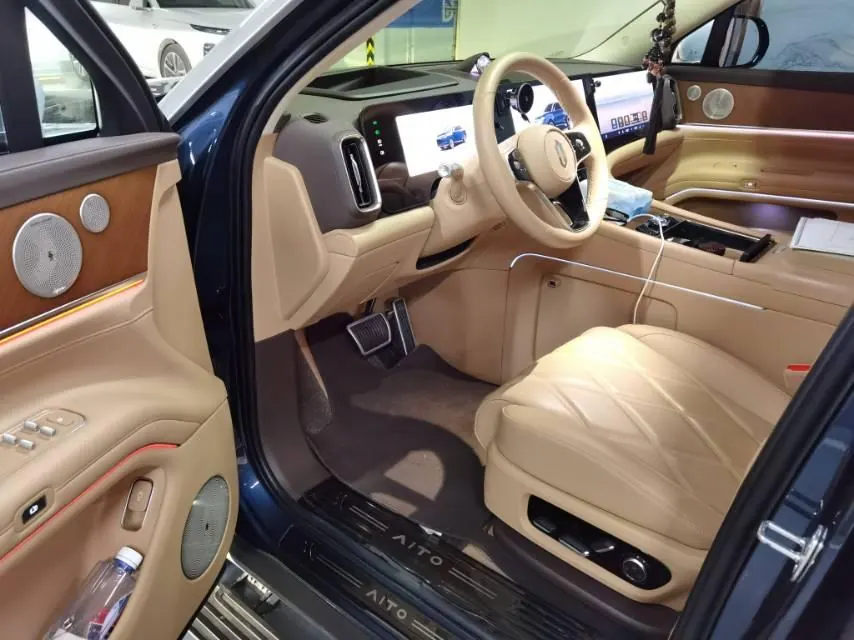 AITO 2025 AITO M9 EV Pure Electric Ultra Edition 100kWh5-seat Edition Automatic Gear 2
