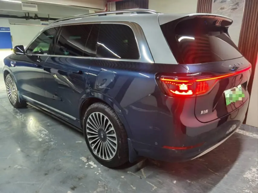 AITO 2025 AITO M9 EV Pure Electric Ultra Edition 100kWh5-seat Edition Automatic Gear 6