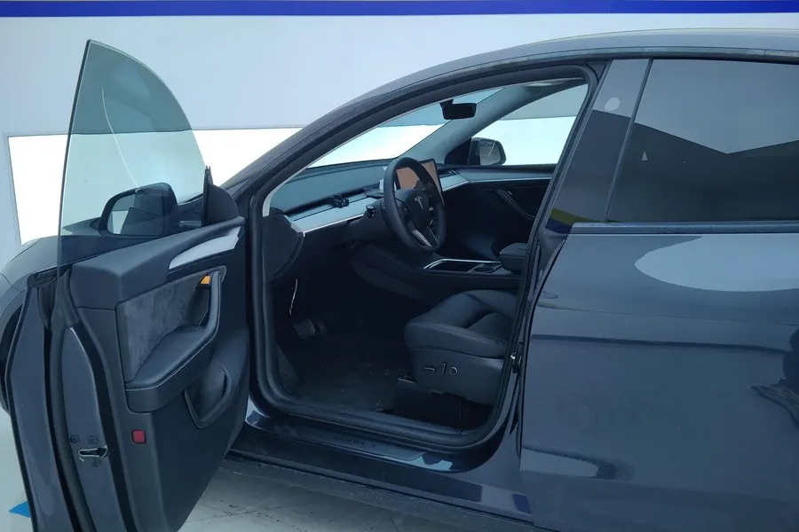 Tesla 2024 Model Y rear-wheel drive version automatic transmission 4