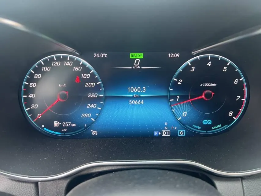 Mercedes Benz Class C 2020 C 260 L 48V 1.5T Sports Edition Automatic Gear 10