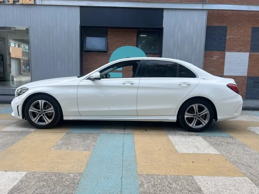Mercedes Benz Class C 2020 C 260 L 48V 1.5T Sports Edition Automatic Gear 3