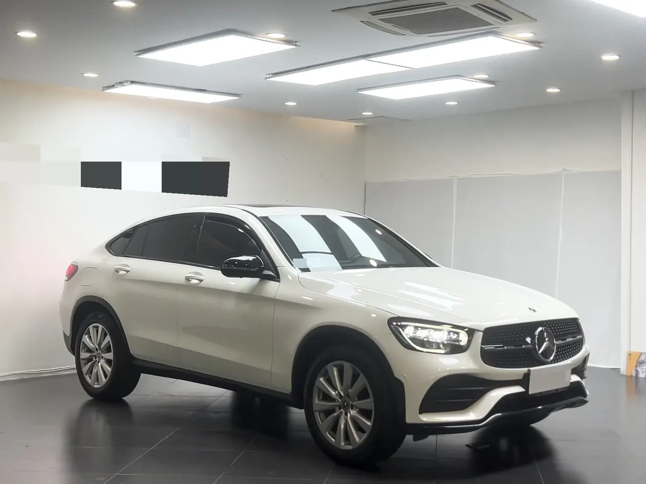 Mercedes Benz GLC (Imported) 2021 GLC 260 Coupe 4MATIC 2.0T Automatic 3