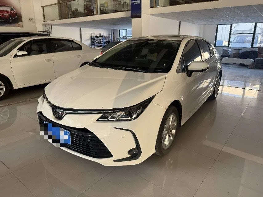 Open image lightbox: Toyota 2021 corolla 1.2T stepless elite PLUS version of automatic gear